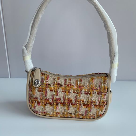 Coach Swinger 20 In Tweed LH/NEUTRAL NWOT - Picture 1 of 8
